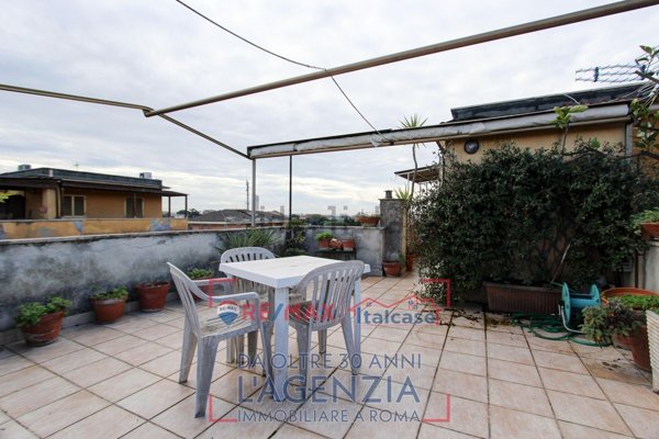 appartamento in vendita a Roma in zona Torrevecchia