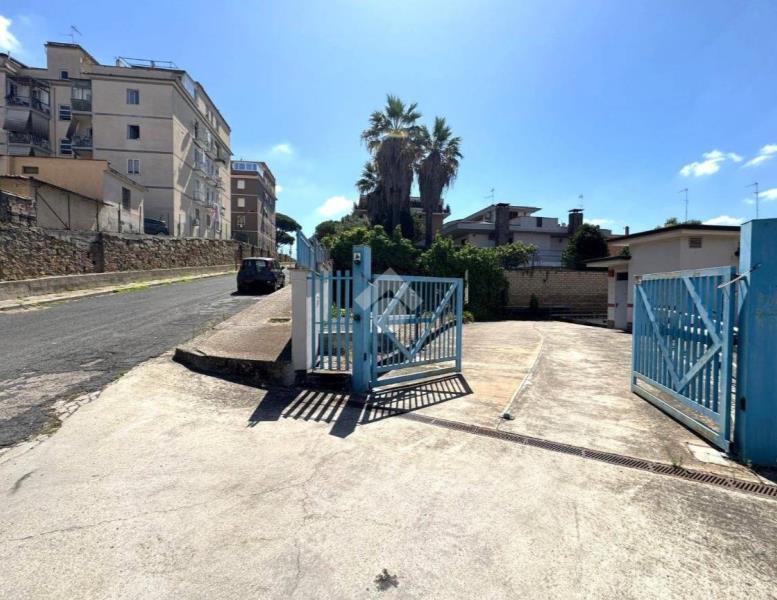 casa indipendente in vendita a Roma