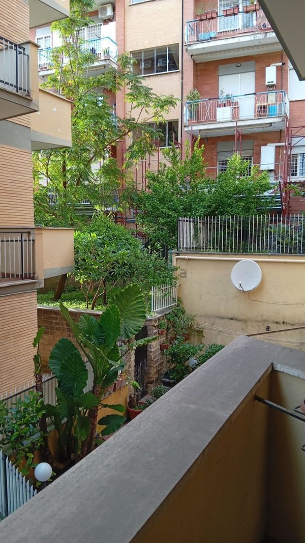 appartamento in vendita a Roma in zona Primavalle