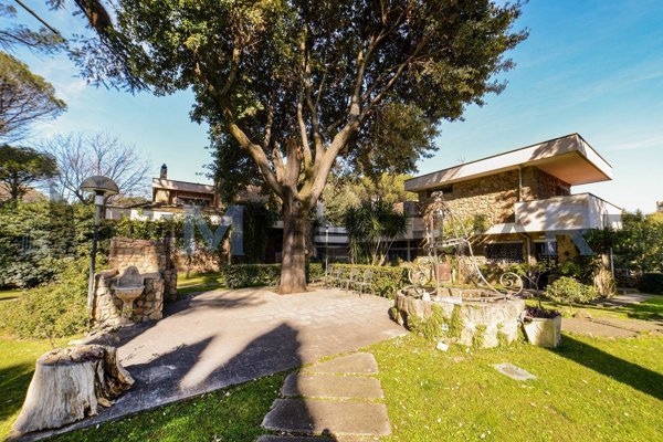 villa in vendita a Roma