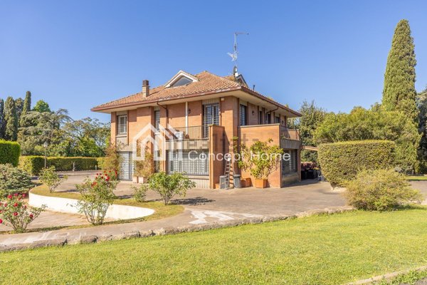 casa indipendente in vendita a Roma in zona Castel di Leva