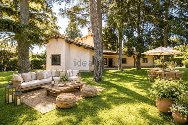 casa indipendente in vendita a Roma in zona Olgiata