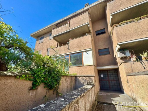 appartamento in vendita a Roma in zona Romanina