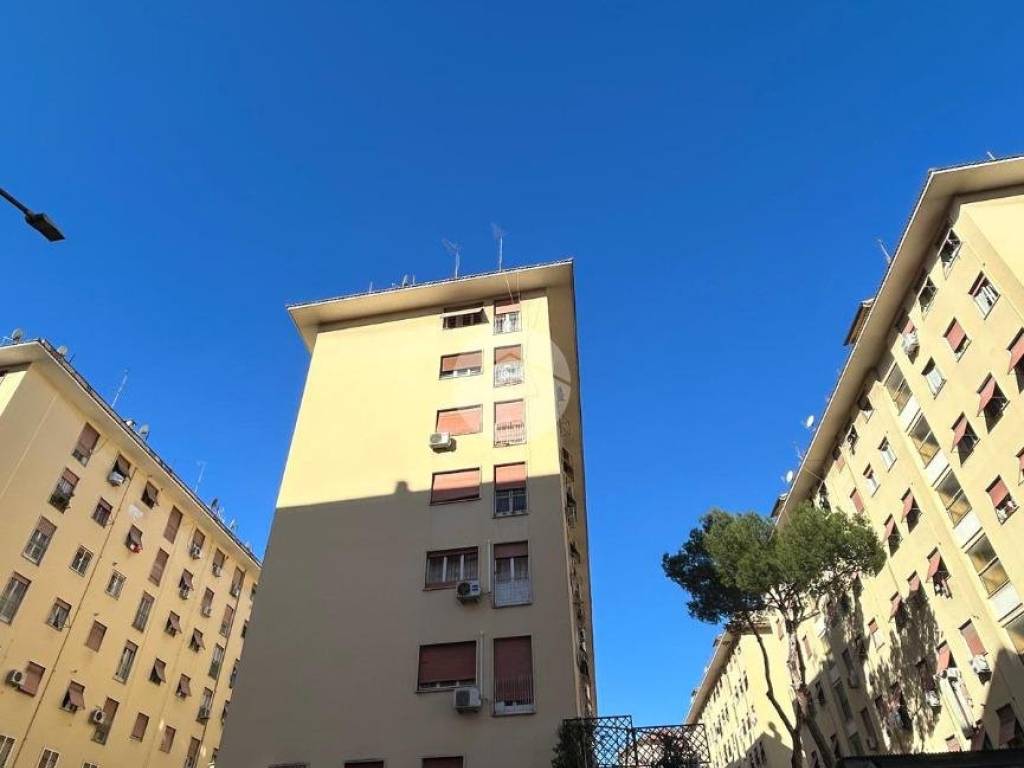 appartamento in vendita a Roma in zona Cinecittà