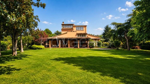 villa in vendita a Roma in zona Centro Storico