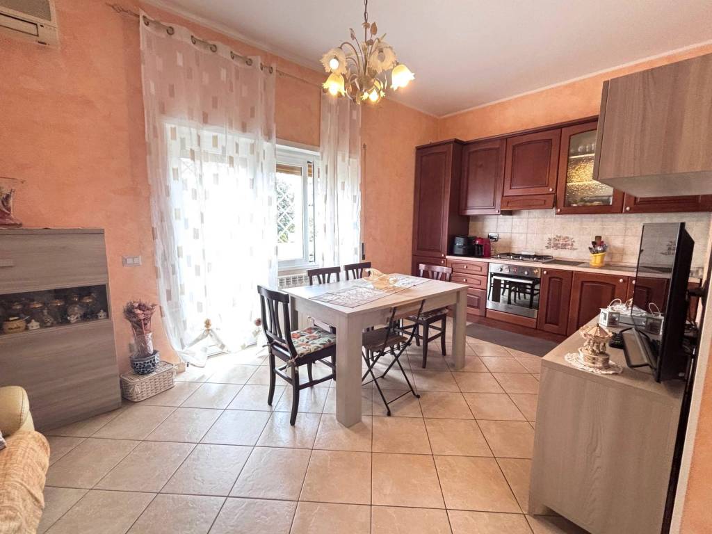 appartamento in vendita a Roma in zona Primavalle