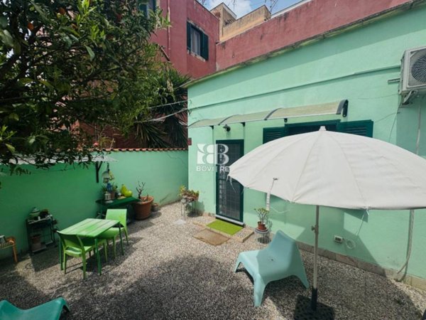 appartamento in vendita a Roma in zona Tuscolano