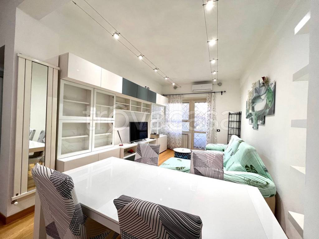 appartamento in vendita a Roma in zona Portuense