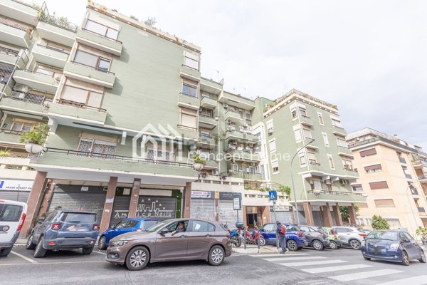 appartamento in vendita a Roma in zona Aurelio
