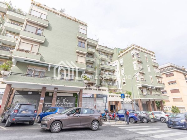 appartamento in vendita a Roma in zona Aurelio