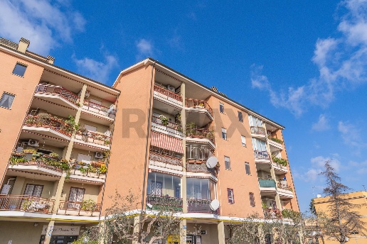 appartamento in vendita a Roma in zona Massimina/Casal Lumbroso