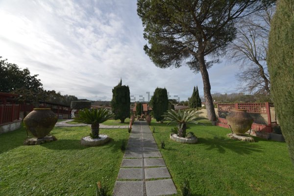 casa indipendente in vendita a Roma in zona Olgiata