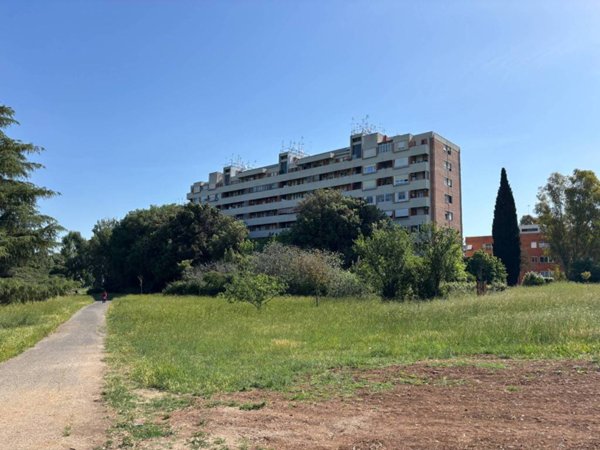 appartamento in vendita a Roma in zona Spinaceto