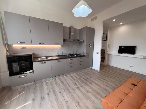 appartamento in vendita a Roma in zona Tuscolano