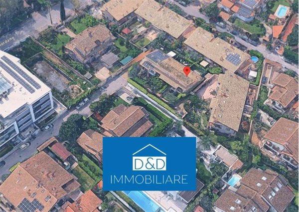 casa indipendente in vendita a Roma in zona Infernetto
