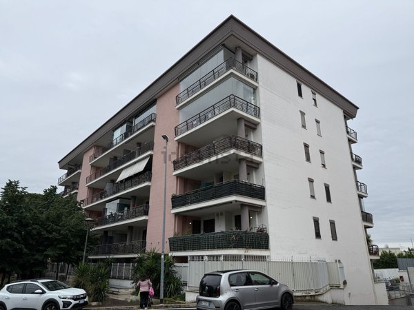 appartamento in vendita a Roma in zona Ponte Mammolo