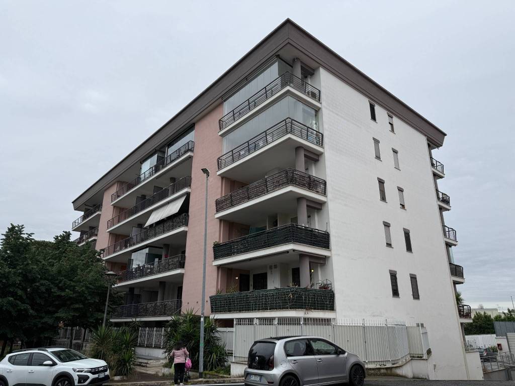 appartamento in vendita a Roma in zona Ponte Mammolo
