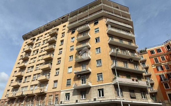 appartamento in vendita a Roma in zona Collatino