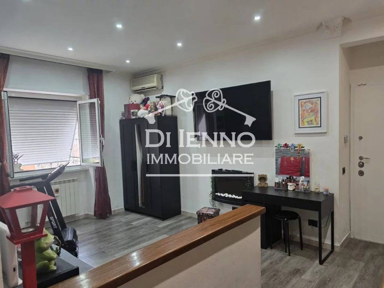 appartamento in vendita a Roma in zona Prenestino-Labicano