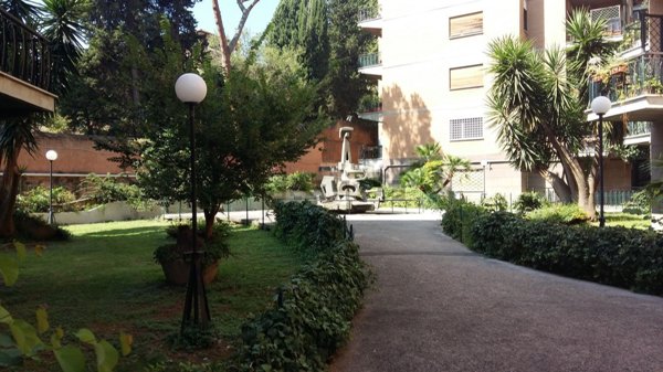 appartamento in vendita a Roma in zona Nomentano