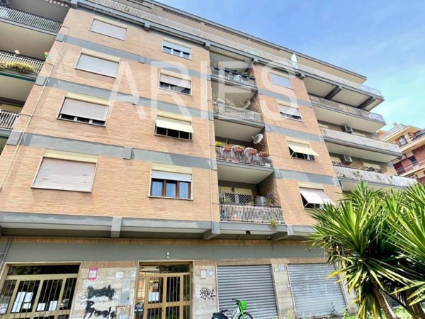 appartamento in vendita a Roma in zona Testaccio