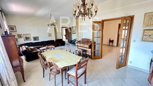 appartamento in vendita a Roma in zona Ostia