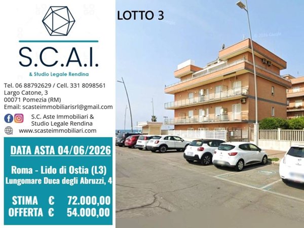 appartamento in vendita a Roma in zona Ostia