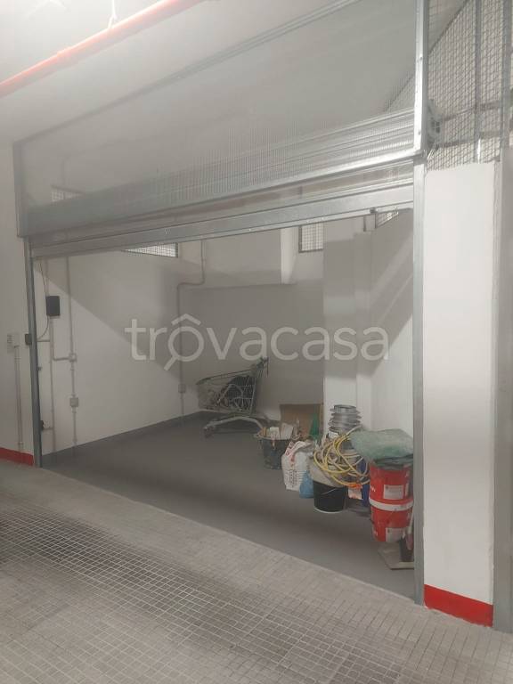 locale di sgombero in vendita a Roma in zona Gianicolense