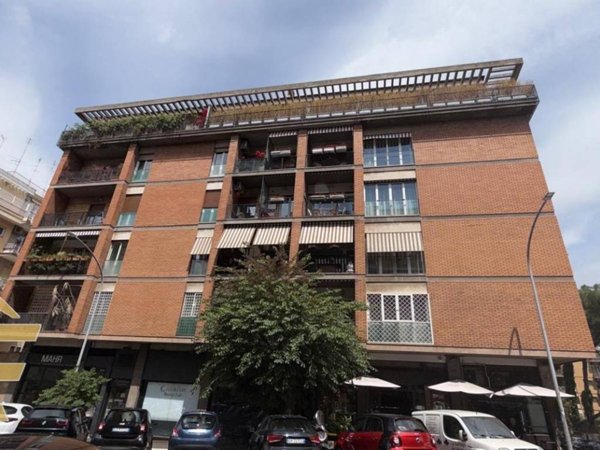 appartamento in vendita a Roma in zona Della Vittoria
