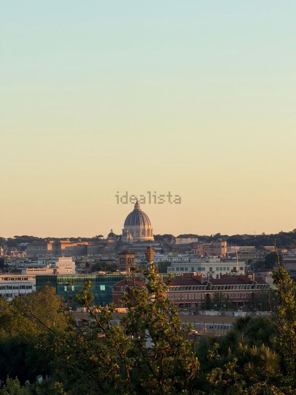 appartamento in vendita a Roma in zona Tor di Quinto