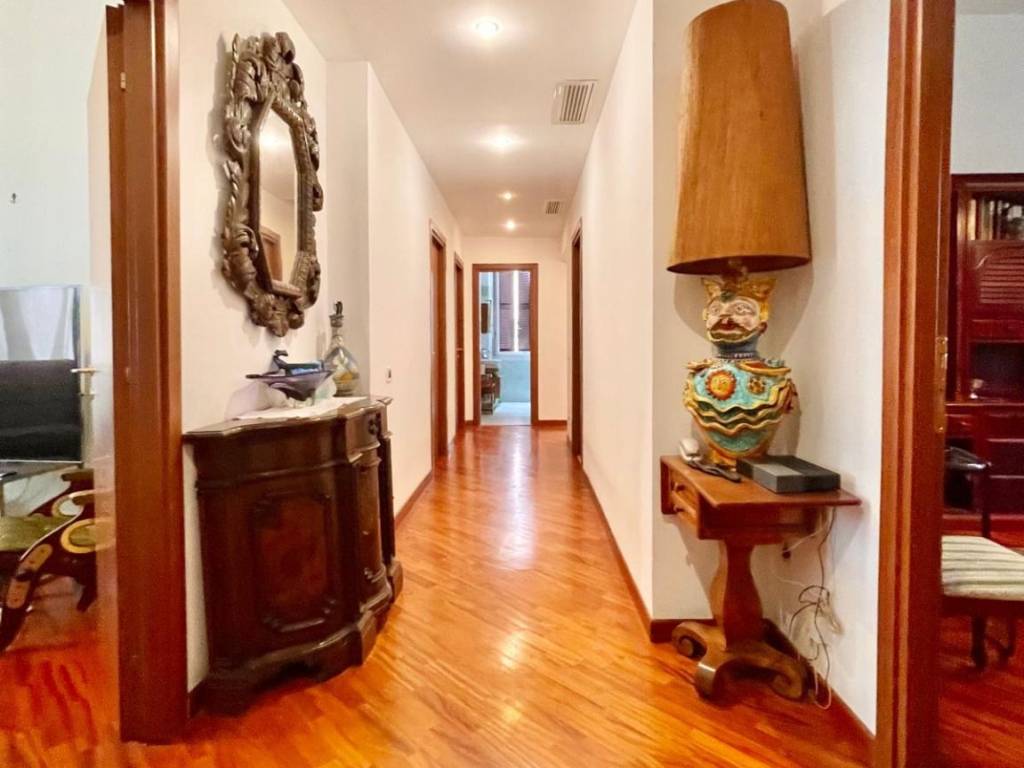 appartamento in vendita a Roma in zona Della Vittoria