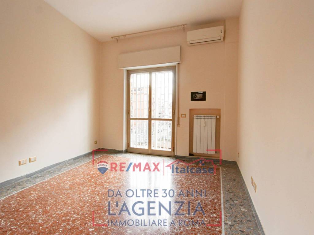 appartamento in vendita a Roma in zona Aurelio