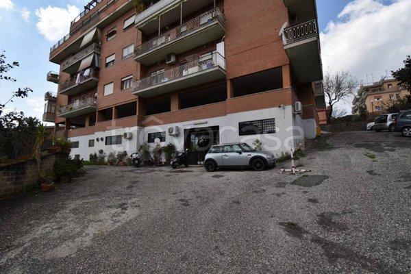 negozio in vendita a Roma