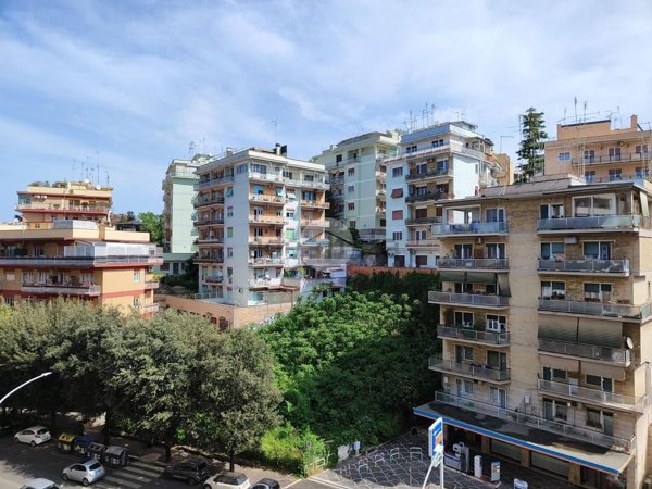 appartamento in vendita a Roma in zona Gianicolense