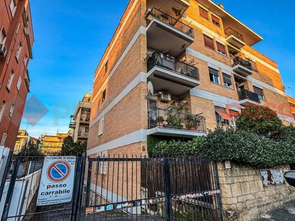 appartamento in vendita a Roma in zona Primavalle