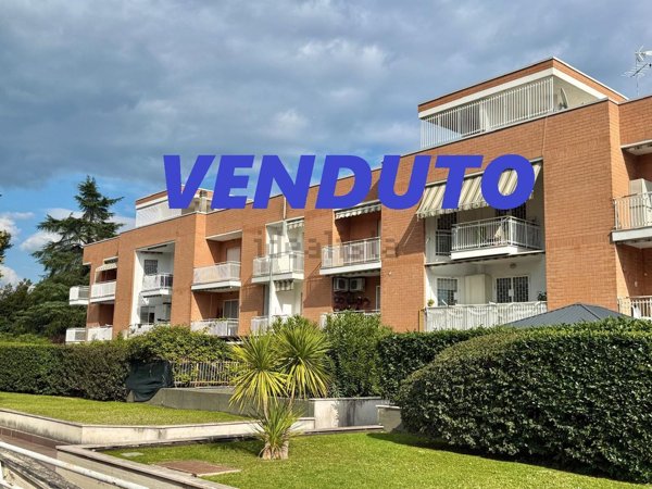 appartamento in vendita a Roma in zona San Basilio