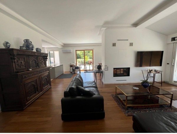casa indipendente in vendita a Roma in zona Olgiata