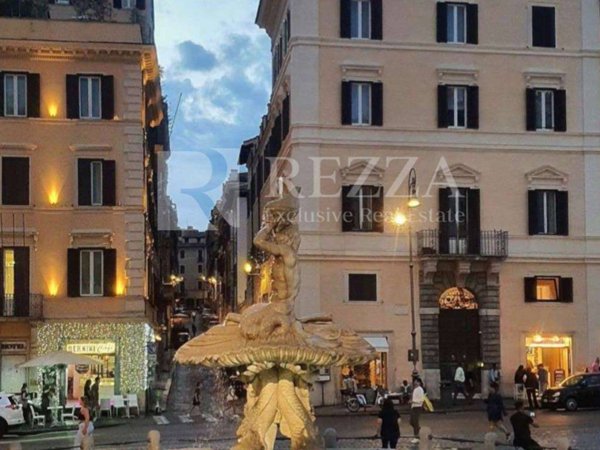 intera palazzina in vendita a Roma in zona Campo Marzio