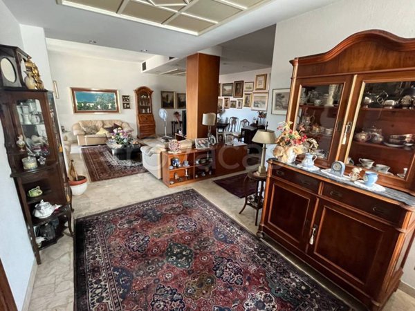 appartamento in vendita a Roma in zona Appio Latino
