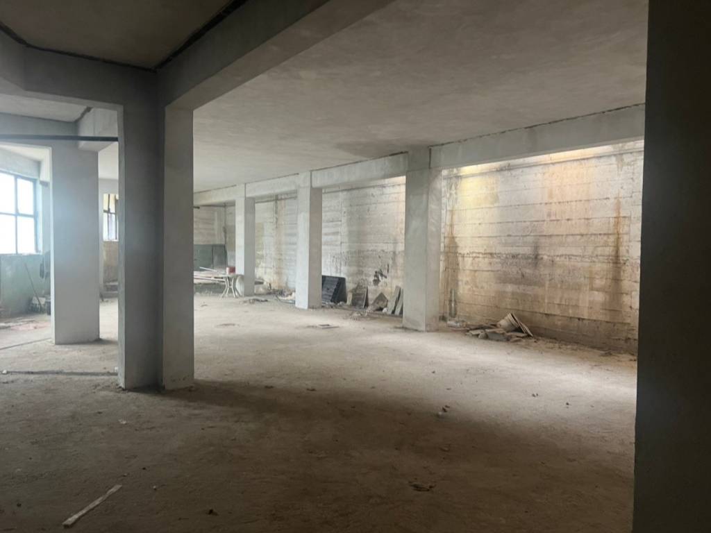 negozio in vendita a Roma in zona Ponte Galeria