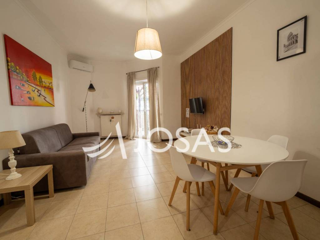 appartamento in vendita a Roma in zona Trastevere