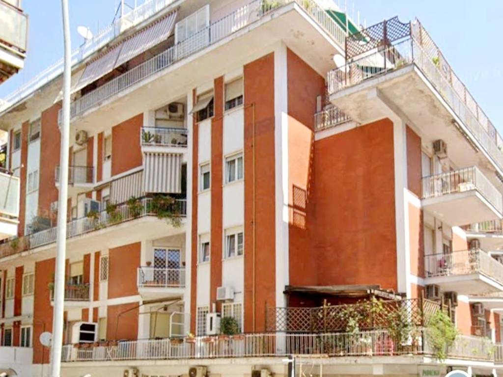 appartamento in vendita a Roma in zona Aurelio