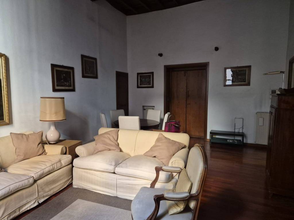 appartamento in vendita a Roma in zona Parione/Sant'Eustachio