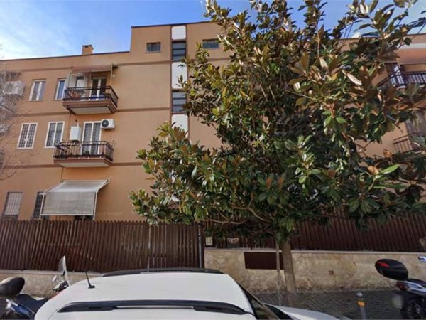appartamento in vendita a Roma in zona Prenestino-Centocelle
