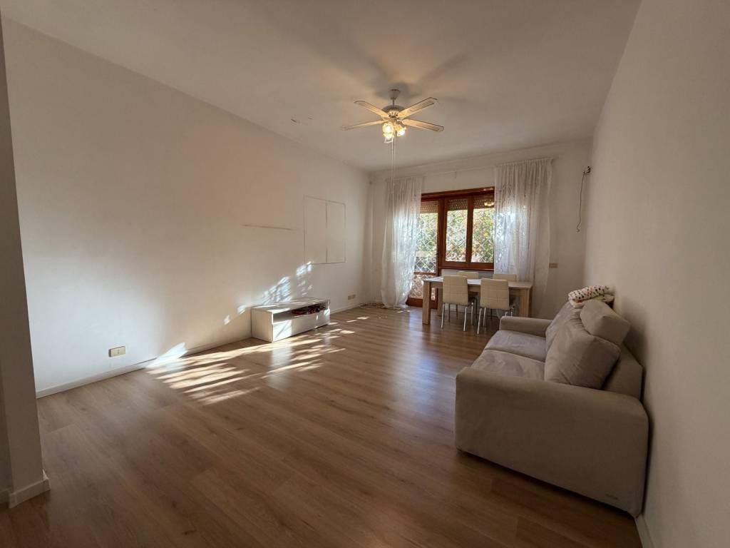 appartamento in vendita a Roma in zona Tor Vergata/Torrenova