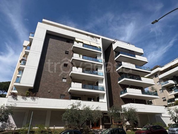 appartamento in vendita a Roma in zona Ardeatino