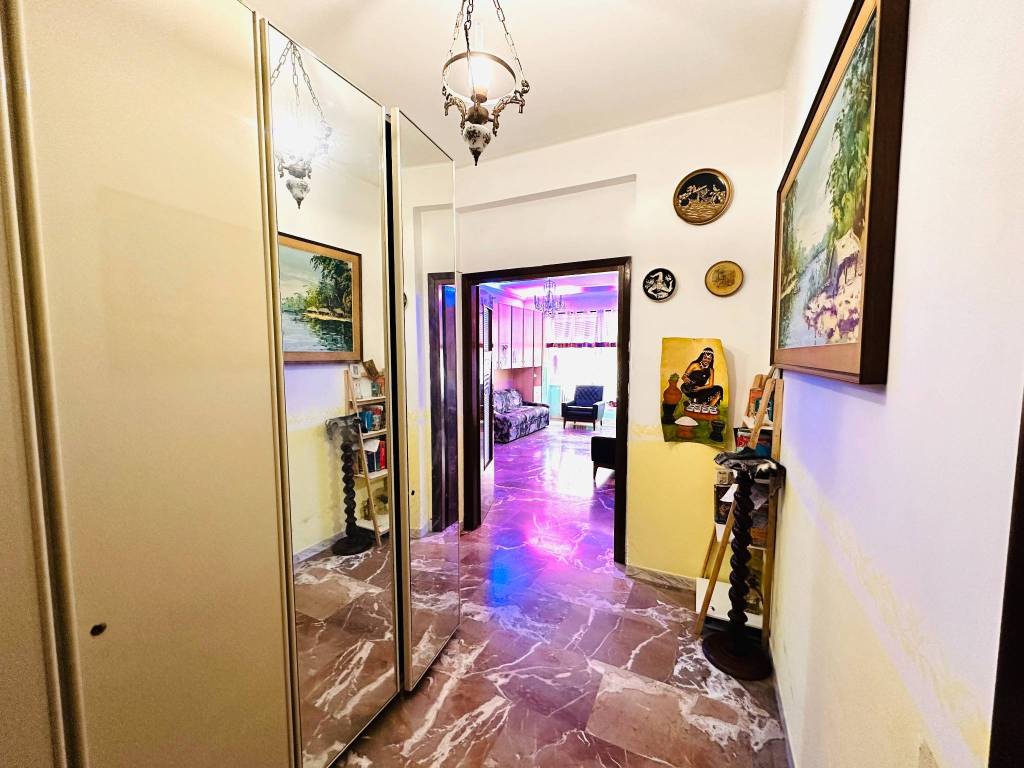 appartamento in vendita a Roma in zona Castel Fusano