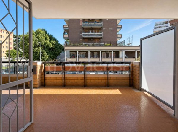appartamento in vendita a Roma in zona Ardeatino
