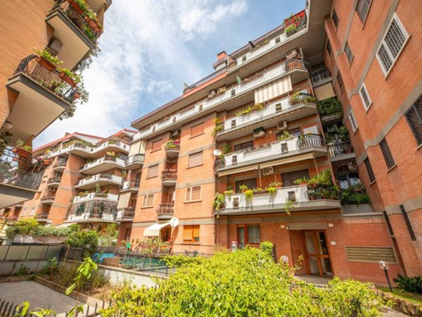 appartamento in vendita a Roma in zona Monte Sacro/Talenti