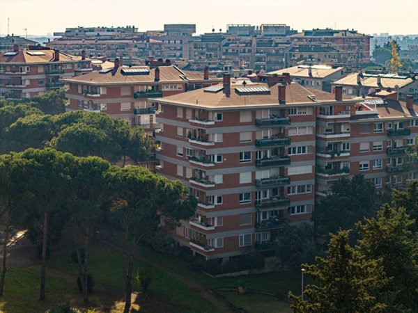 appartamento in vendita a Roma in zona EUR